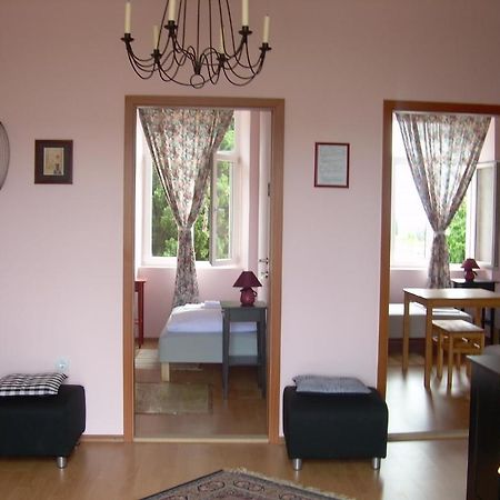 Phara Hostel Gdinj Ngoại thất bức ảnh