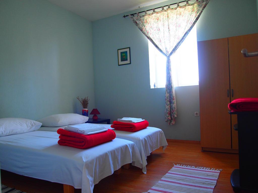 Phara Hostel Gdinj Ngoại thất bức ảnh
