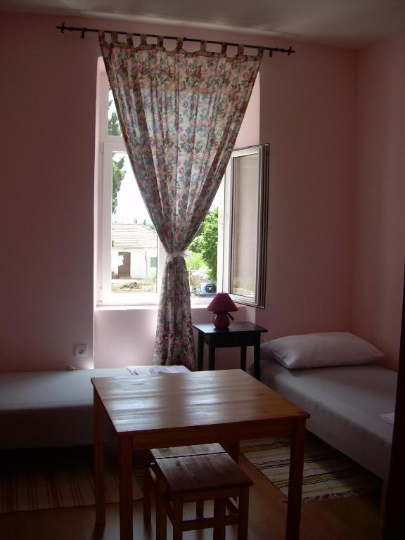 Phara Hostel Gdinj Phòng bức ảnh