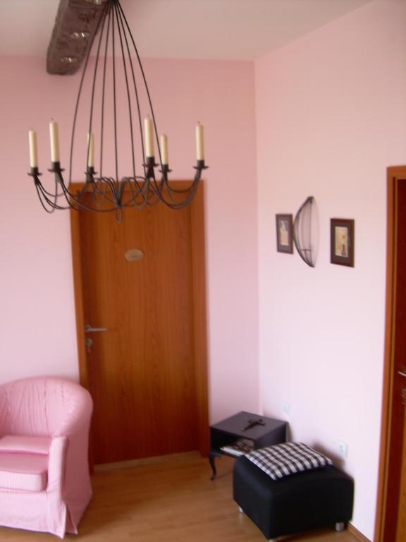 Phara Hostel Gdinj Phòng bức ảnh